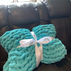 Chunky knit blanket